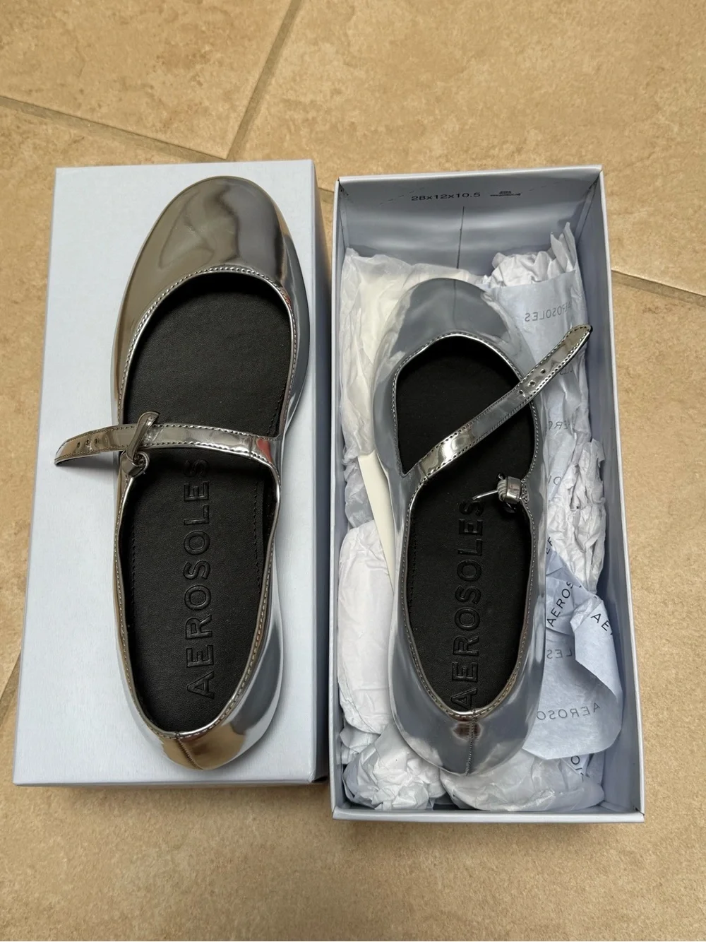 Aerosoles Perry Silver Mirror Metallic Flat Mary Jane 7.5